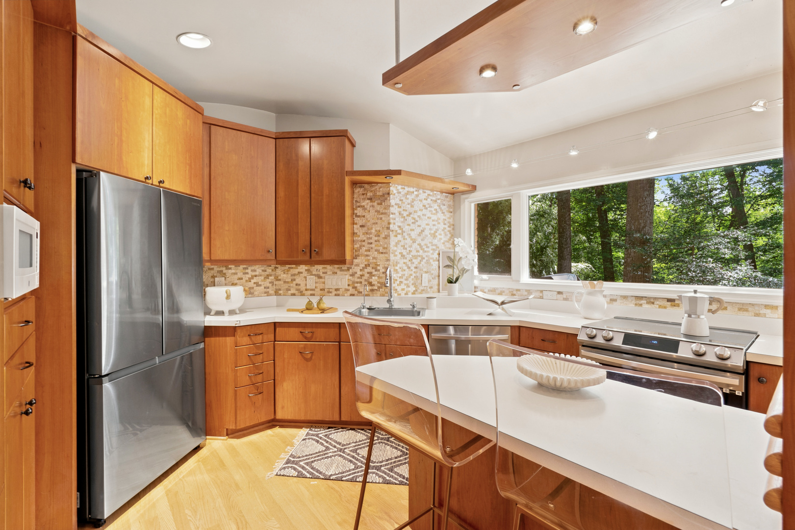 8313 Still Spring Court Property Photo 12