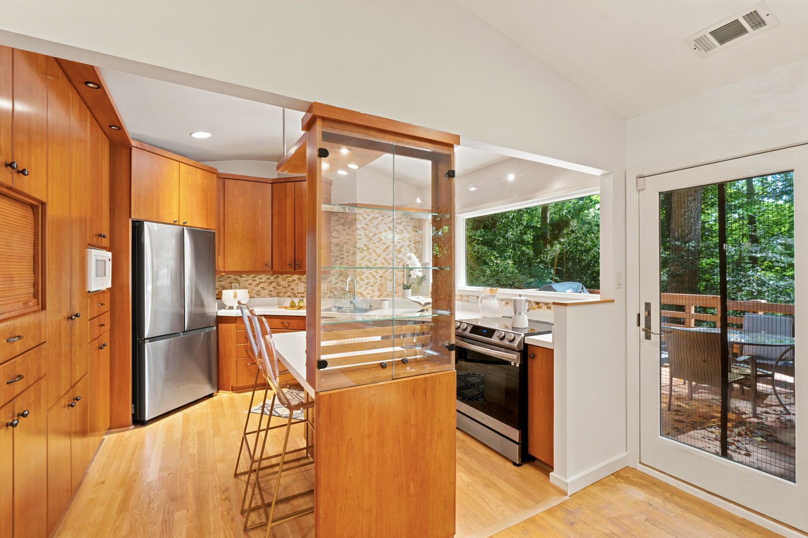 8313 Still Spring Court Property Photo 18