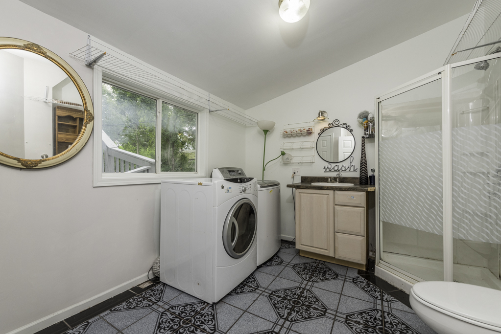 33827 N Oak Street Property Photo 14