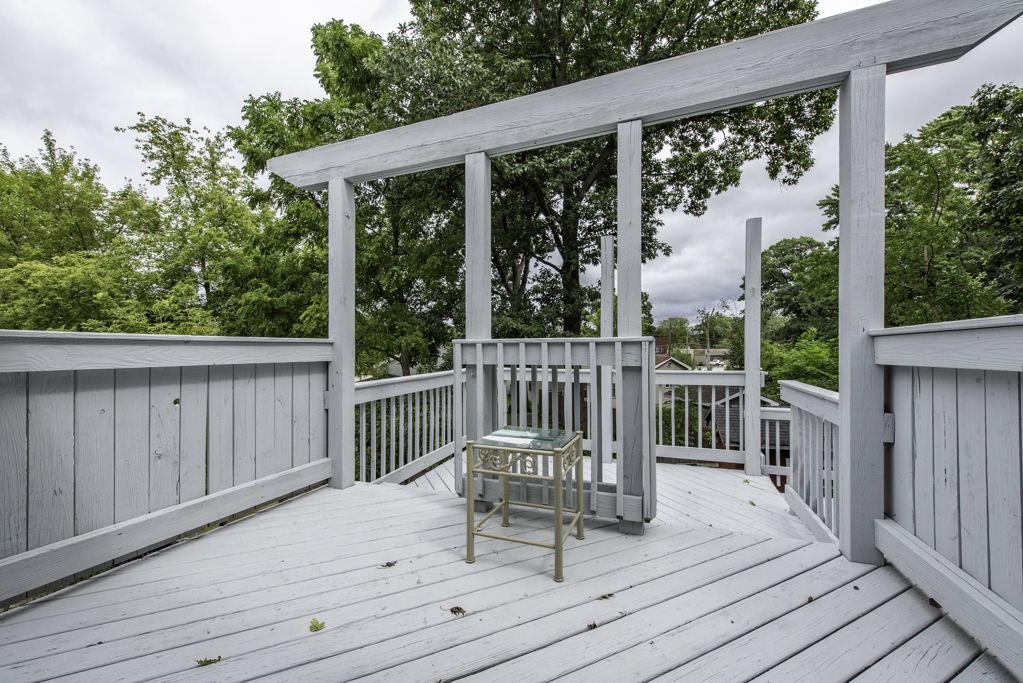 33827 N Oak Street Property Photo 19