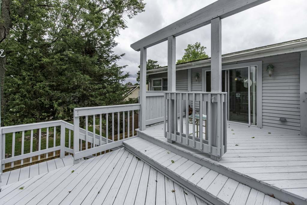 33827 N Oak Street Property Photo 20
