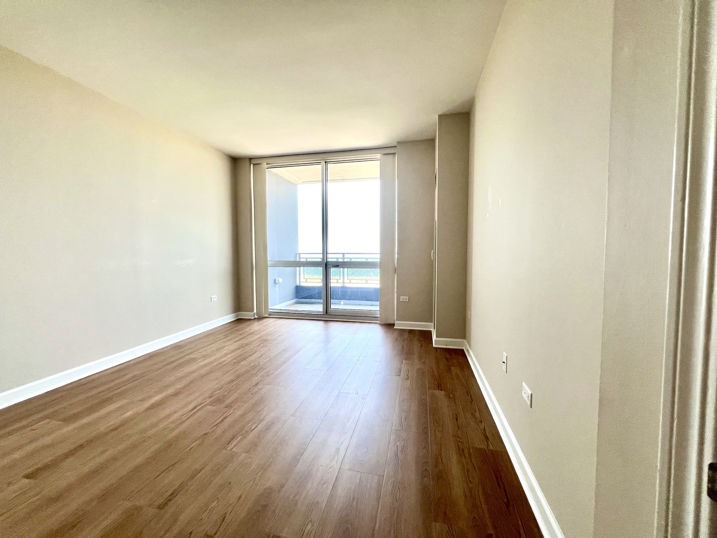 1901 S Calumet Avenue 2602 Property Photo 15