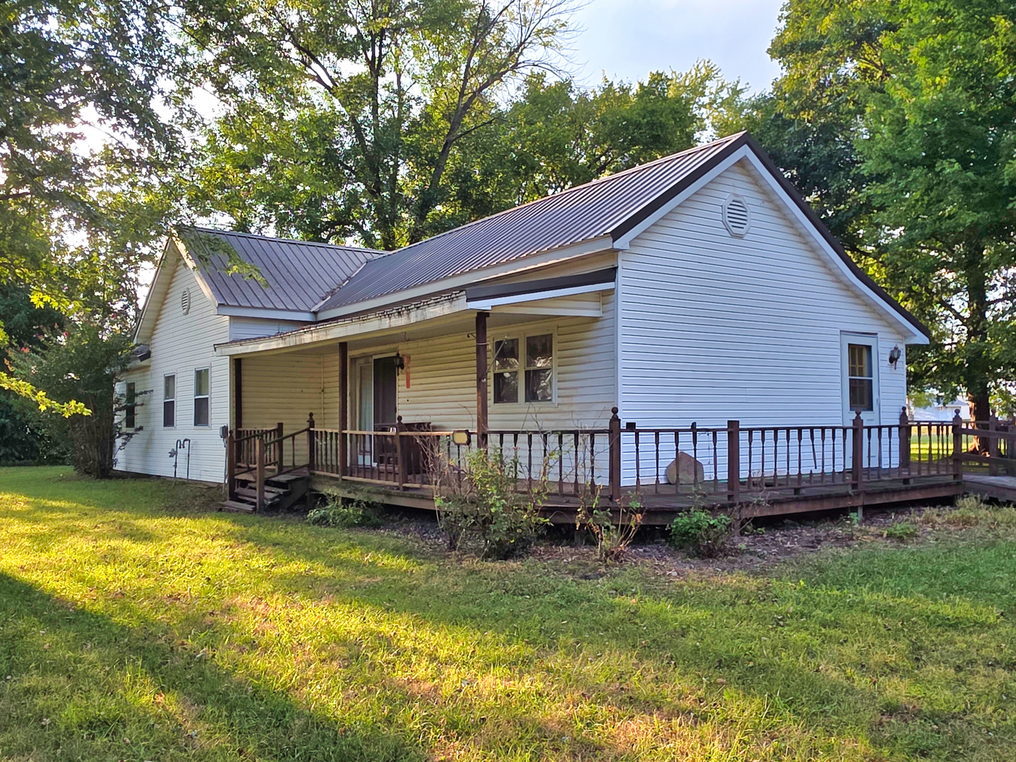 1401 Main Cross Street Property Photo 2