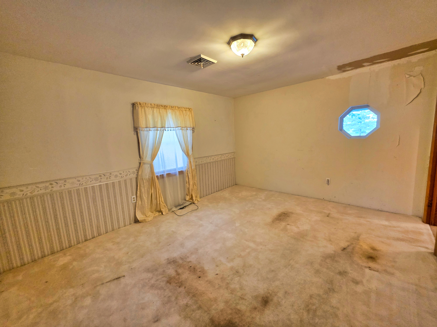 1401 Main Cross Street Property Photo 41