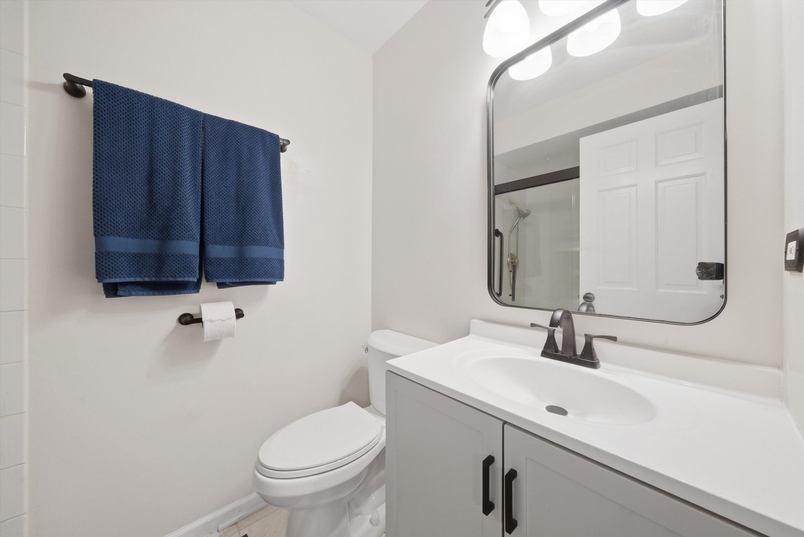 1114 Lexington Lane Property Photo 28