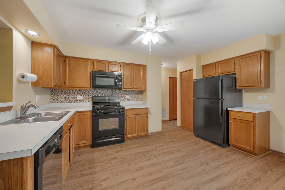26 Tyler Court B Property Photo 7