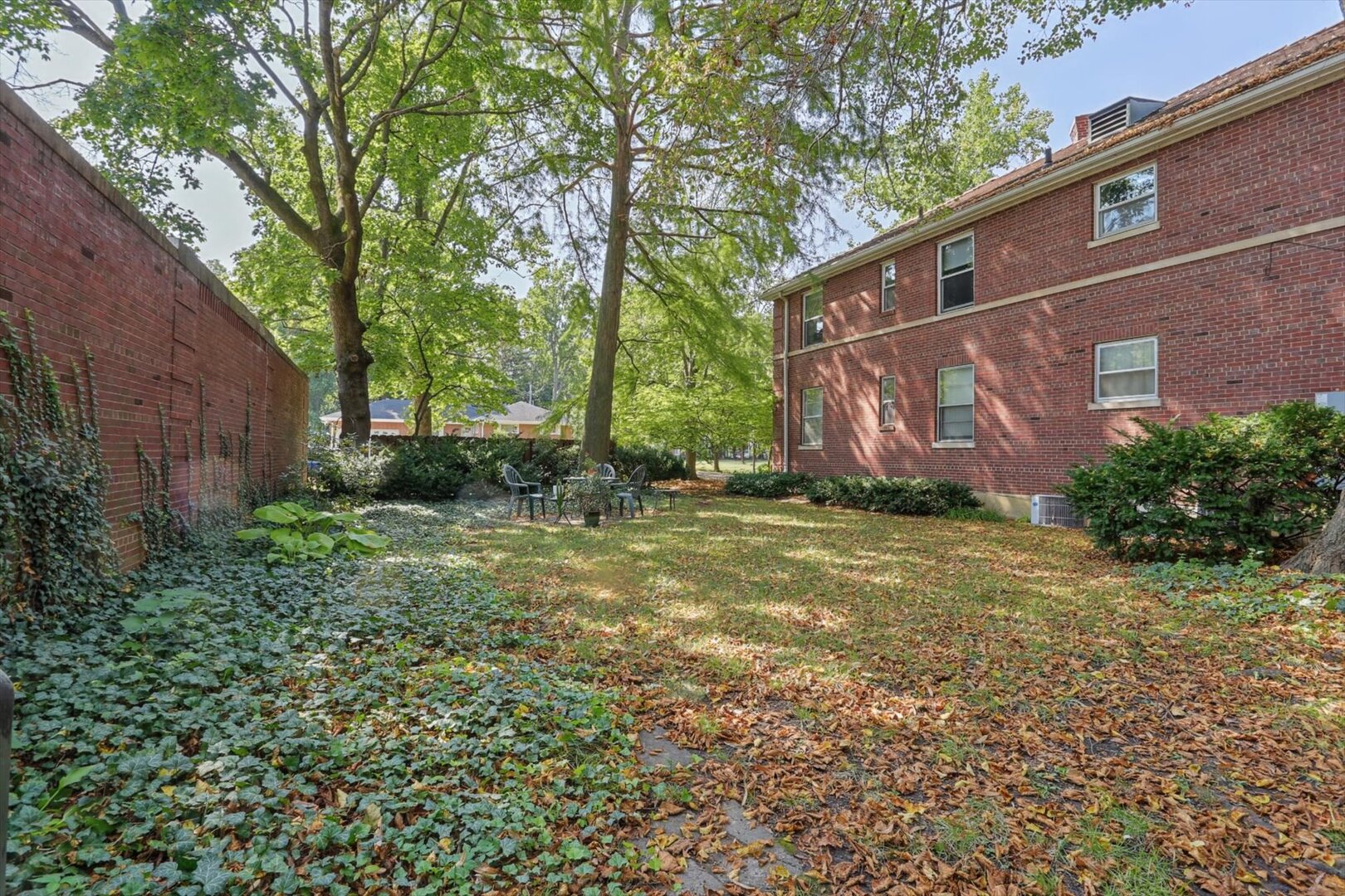 1510 S Race Street 4 Property Photo 6