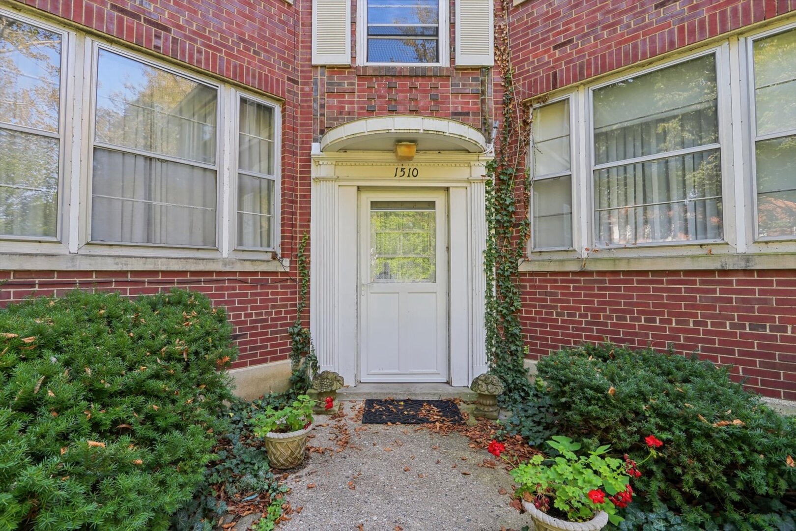 1510 S Race Street 4 Property Photo 9