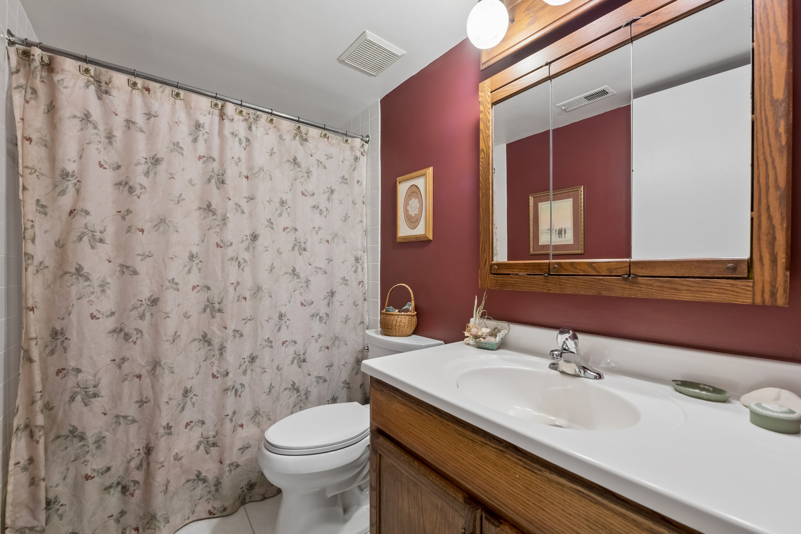 8220 Mulberry Court 7b Property Photo 12