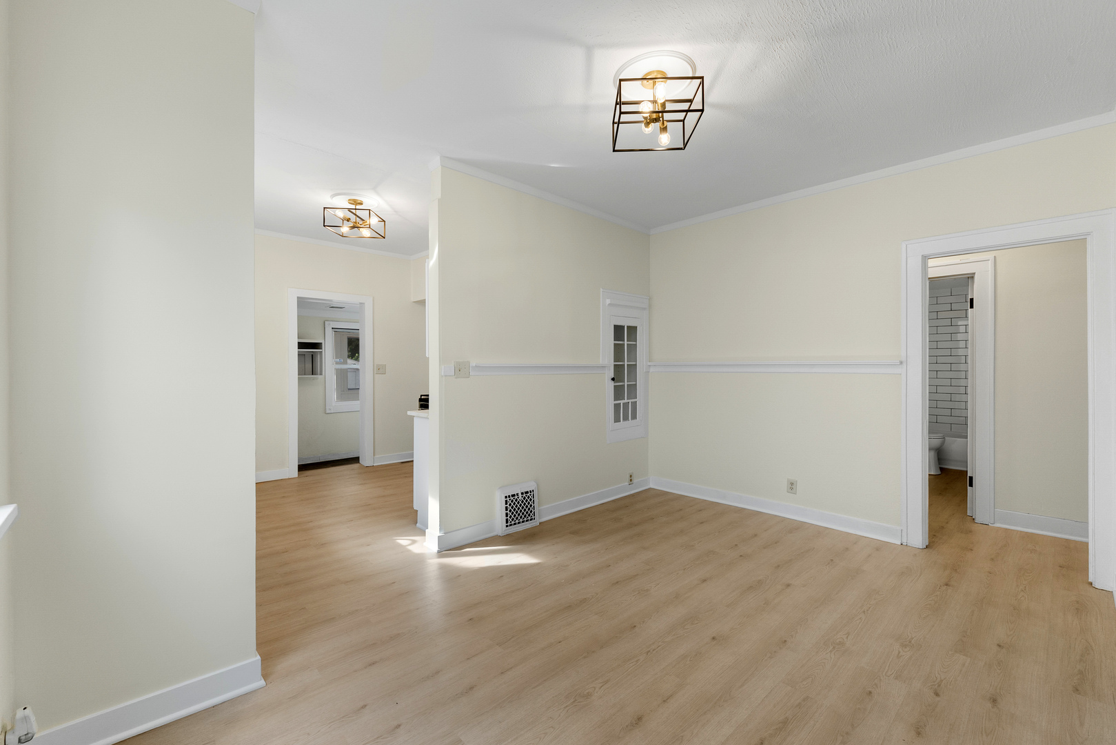 419 157th Street Property Photo 9