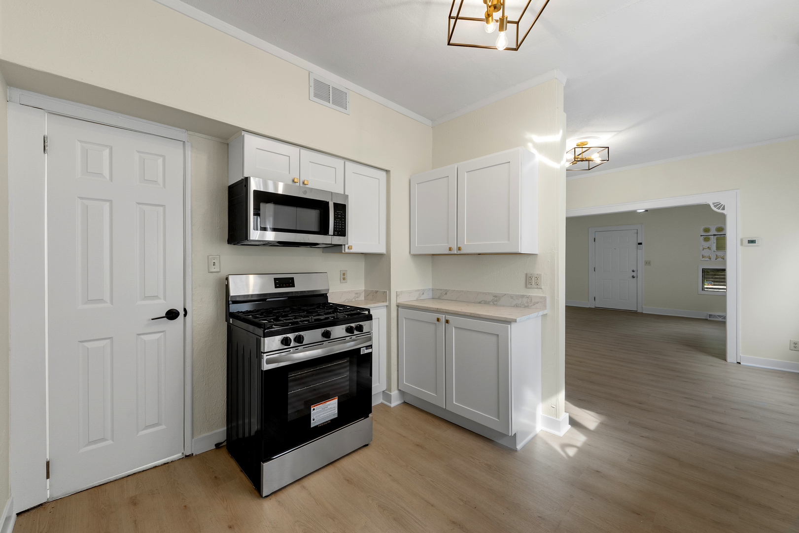 419 157th Street Property Photo 12