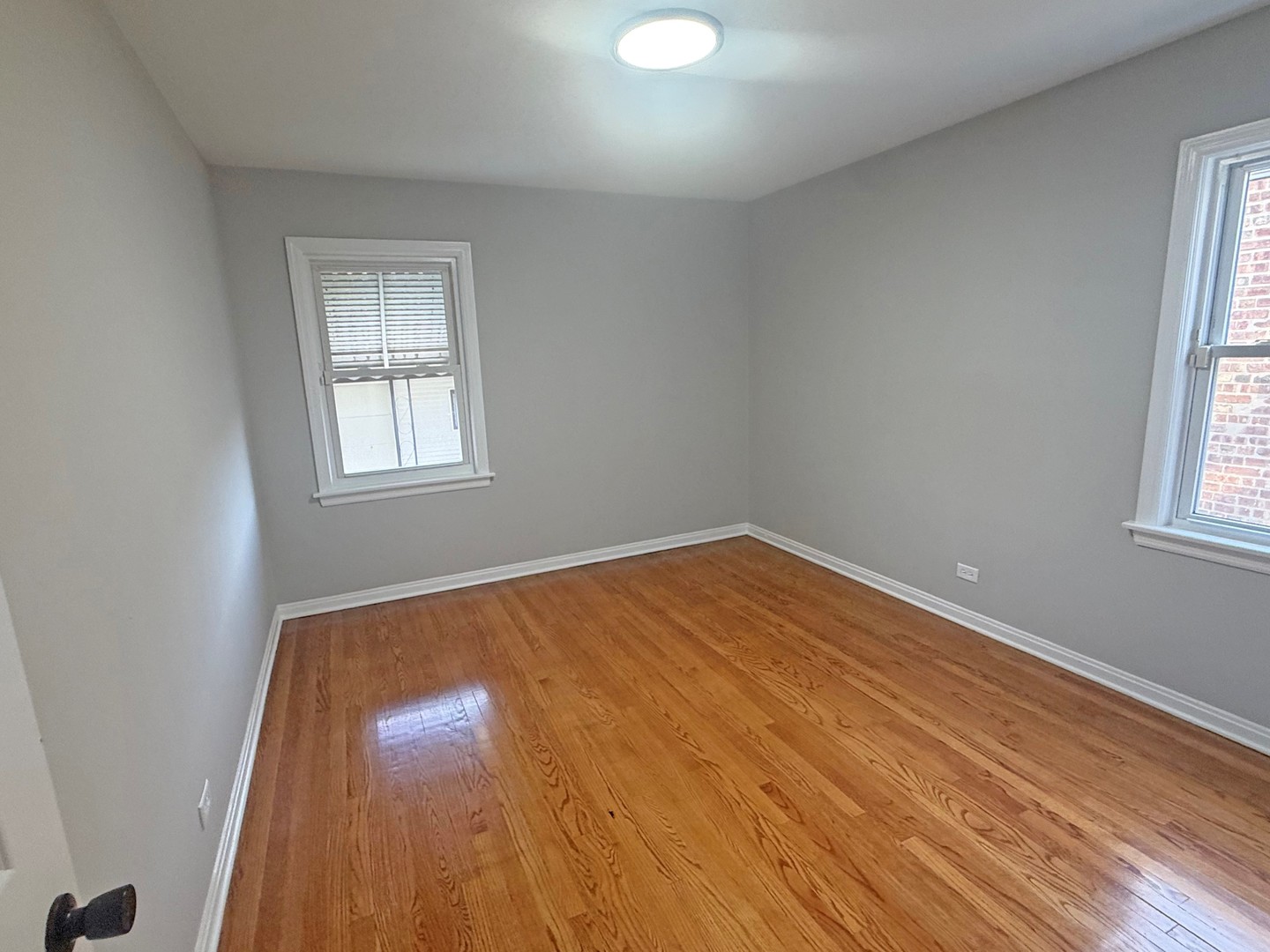 11142 S Emerald Avenue Property Photo 13