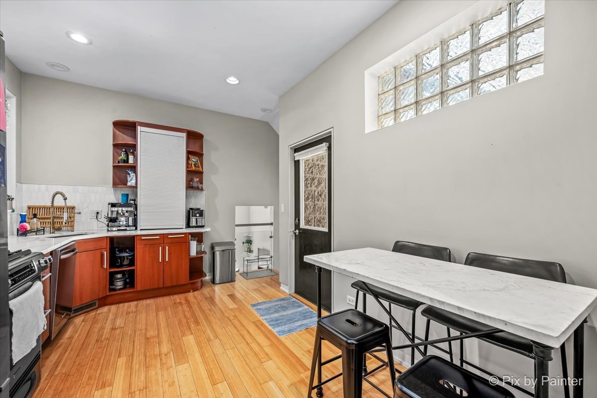 1308 N Bosworth Avenue 2 Property Photo 18