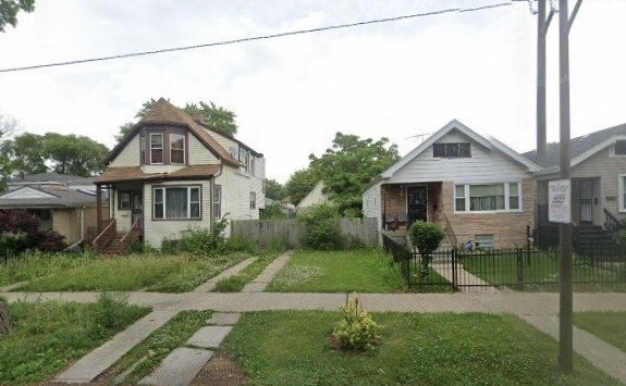 10049 S La Salle Street Property Photo 1