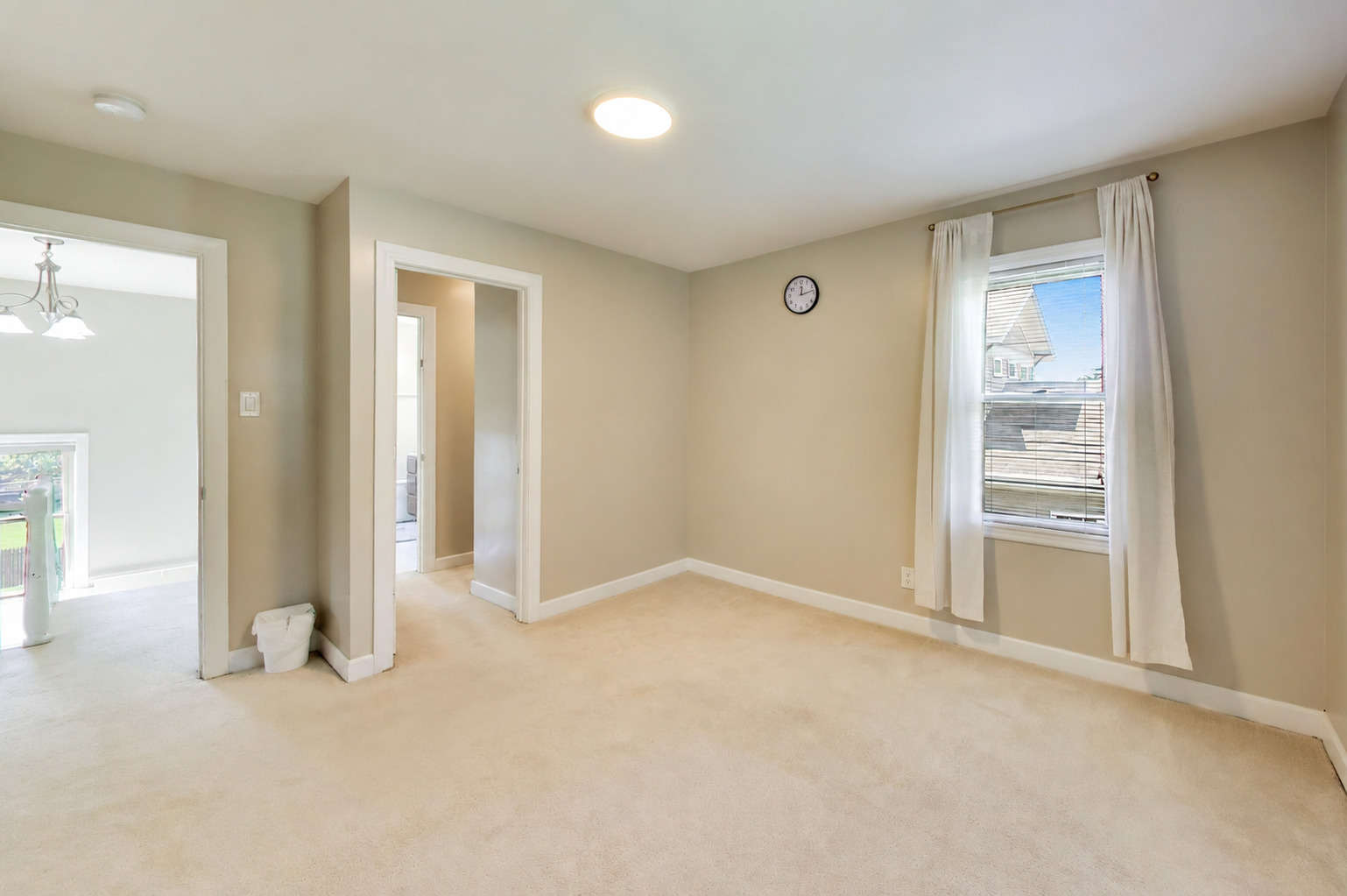 341 W Morris Avenue Property Photo 19