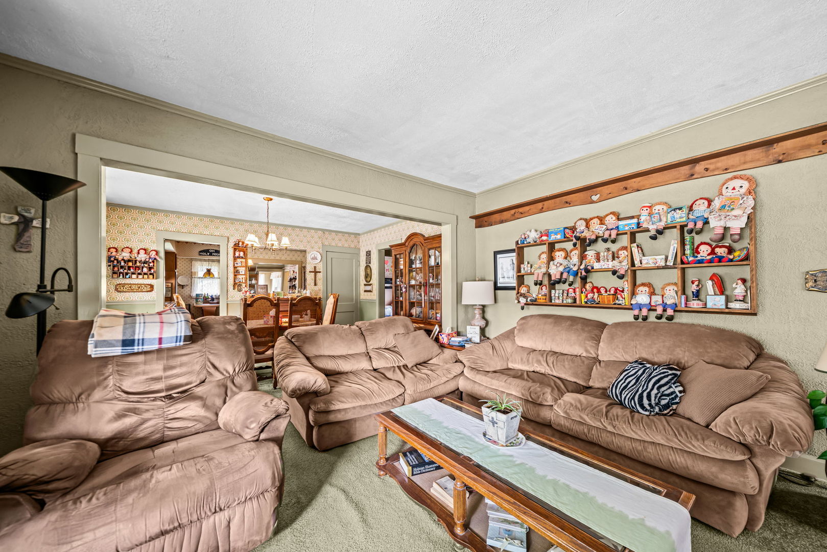 2302 Broadway Property Photo 12