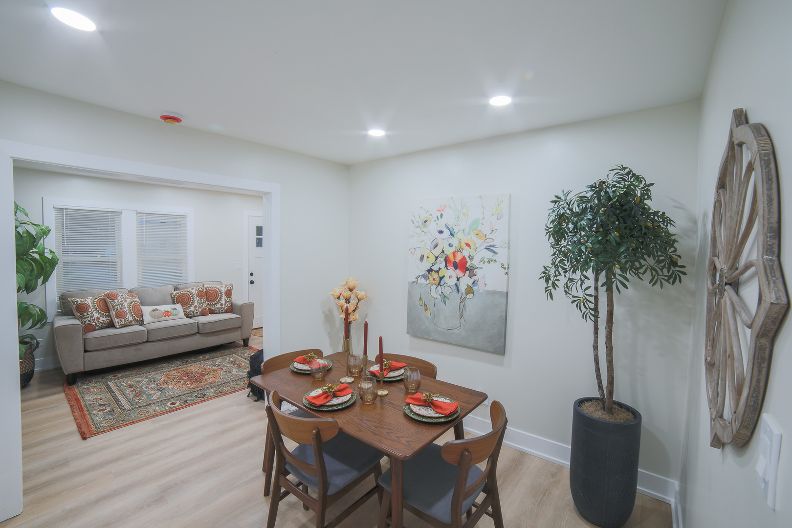 1030 Charles Street Property Photo 6