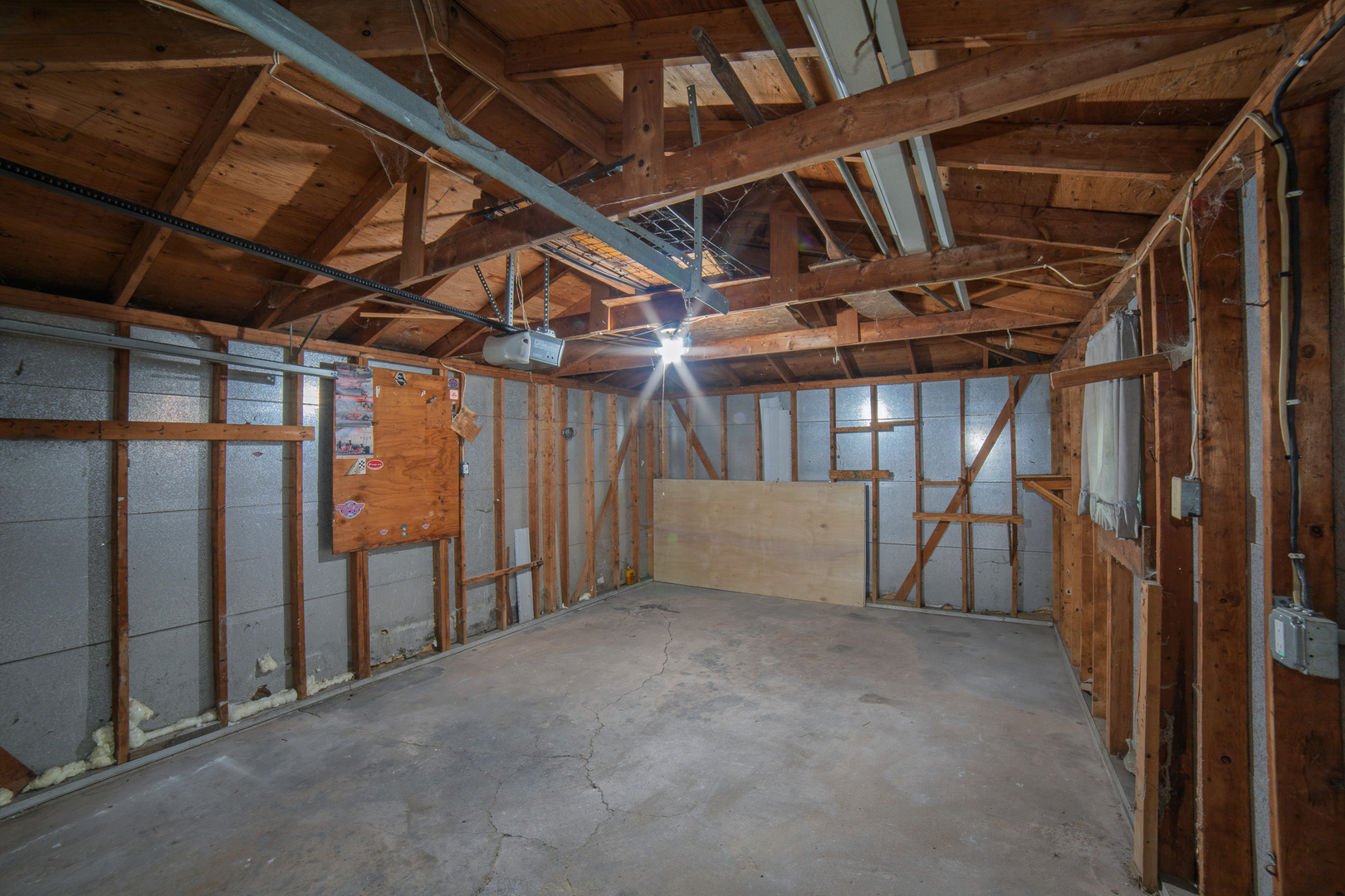 1030 Charles Street Property Photo 22