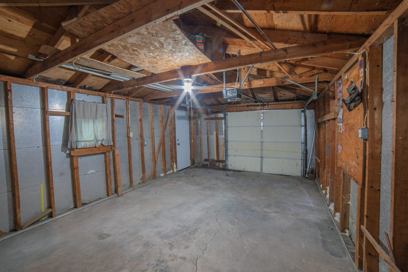 1030 Charles Street Property Photo 23