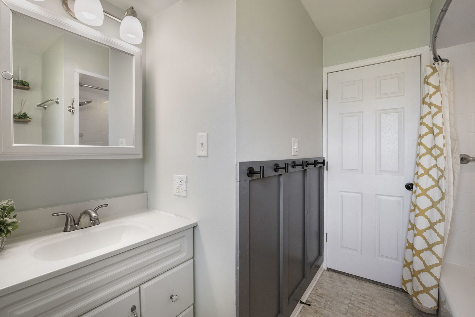 525 Poplar Avenue Property Photo 11