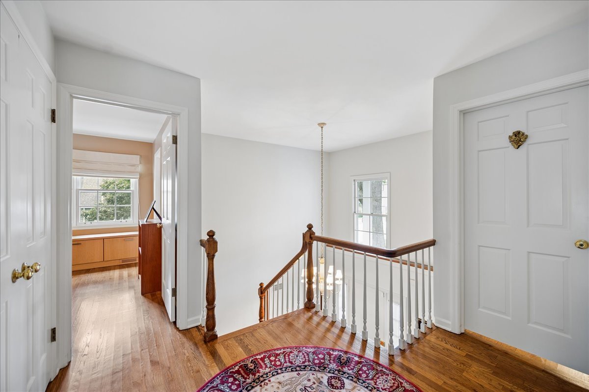 2448 Central Park Avenue Property Photo 19