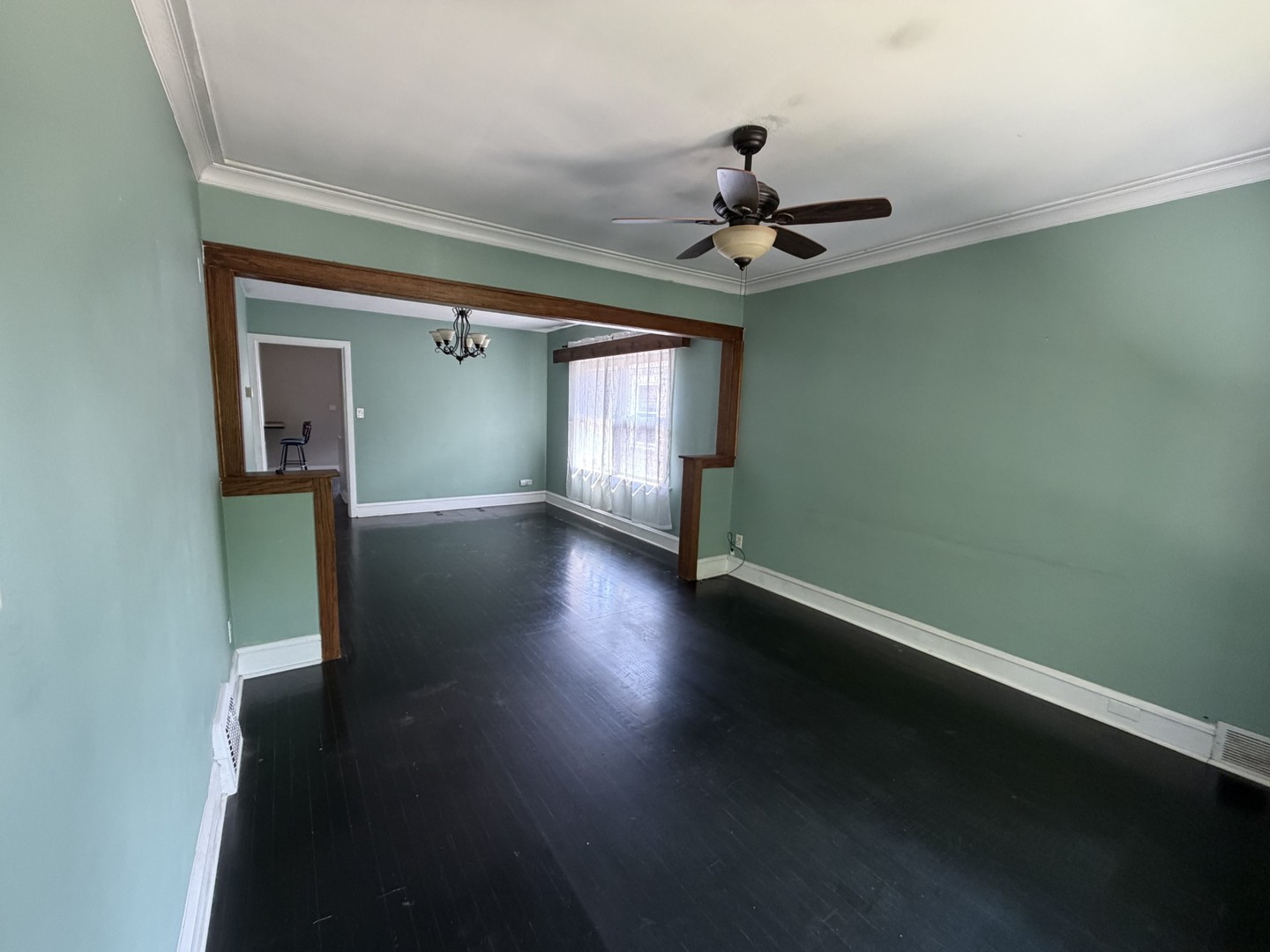 5475 N Monitor Avenue Property Photo 13