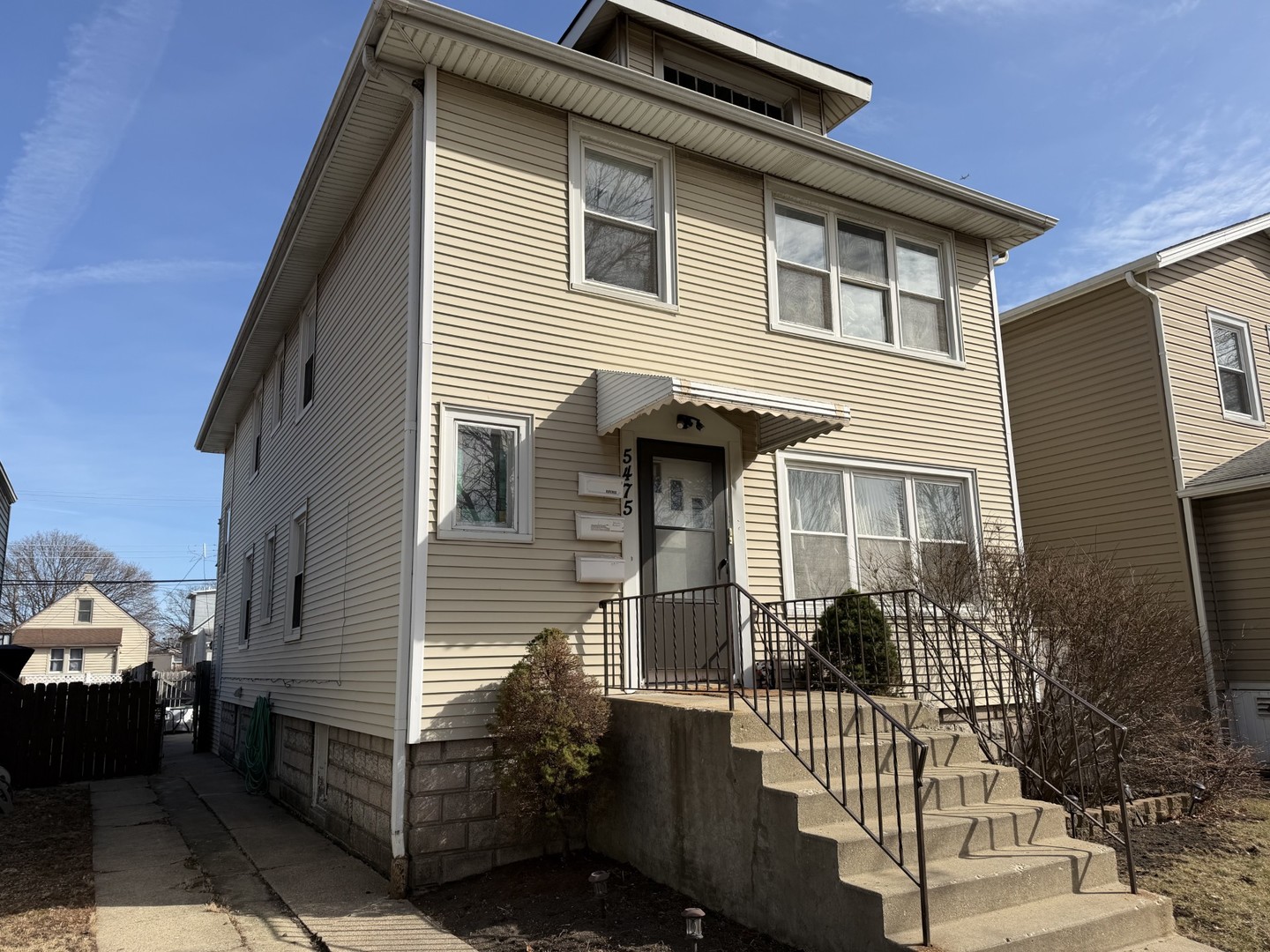 5475 N Monitor Avenue Property Photo 20