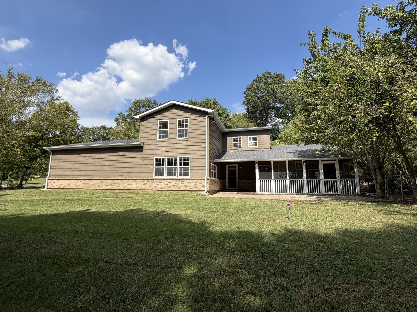 1591 N Reed Station Road Property Photo 1