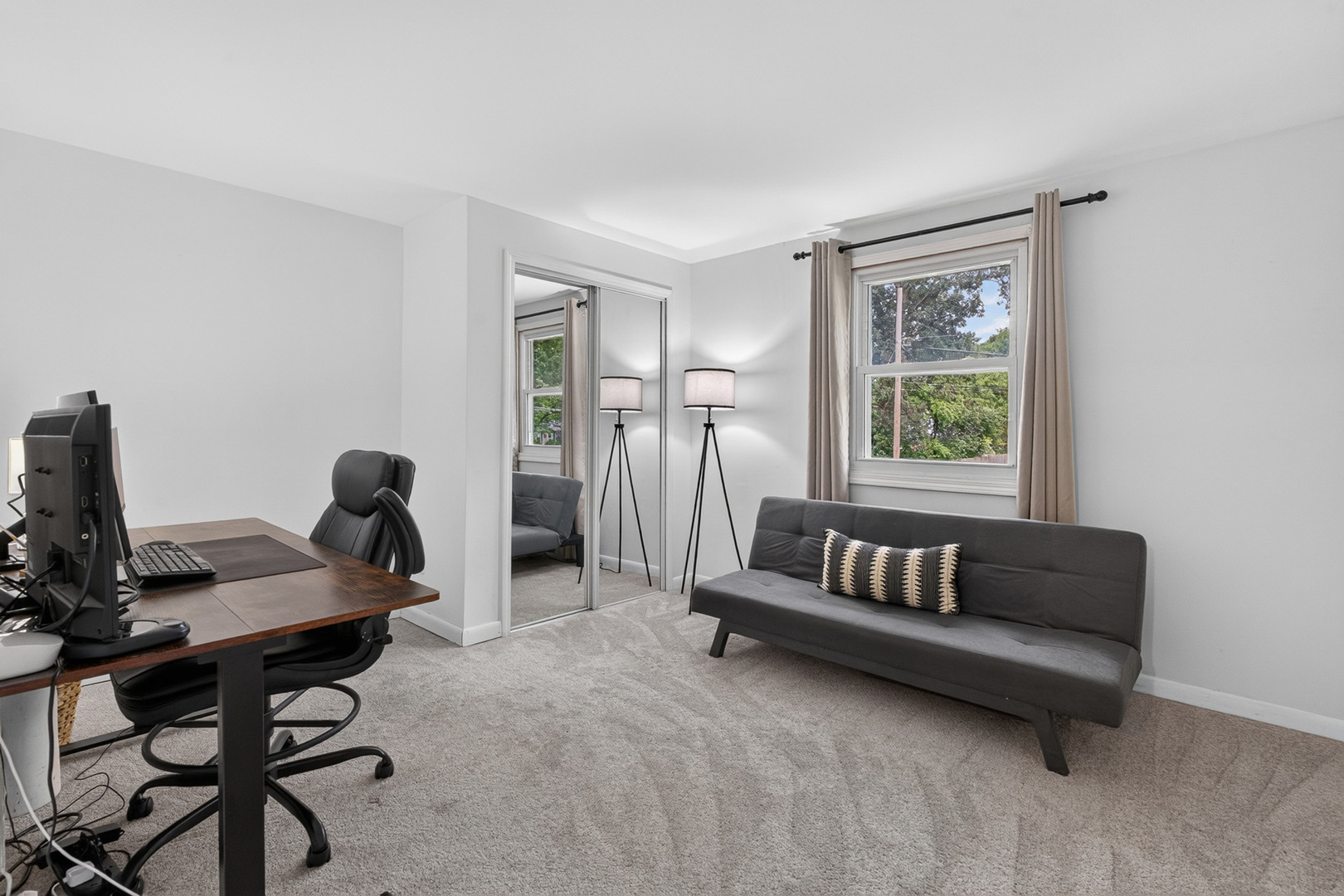 1521 Surrey Road Property Photo 11