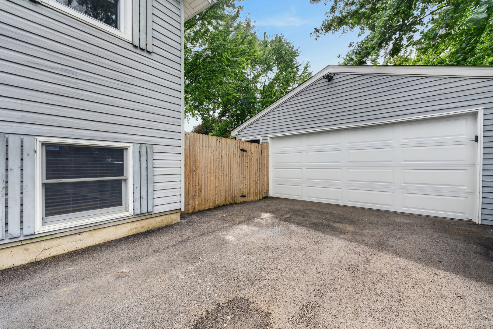 1521 Surrey Road Property Photo 26