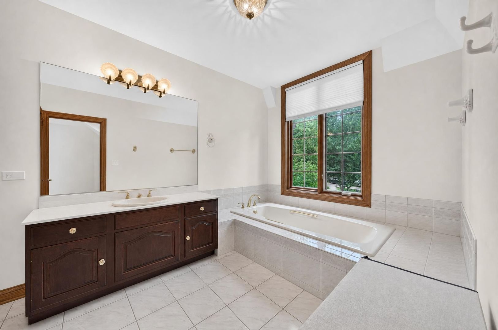 3213 Westover Lane Property Photo 22