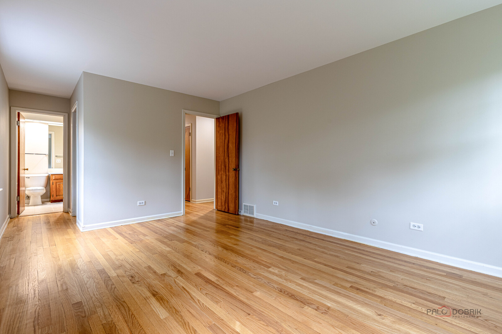 1495 Northwoods Circle Property Photo 13