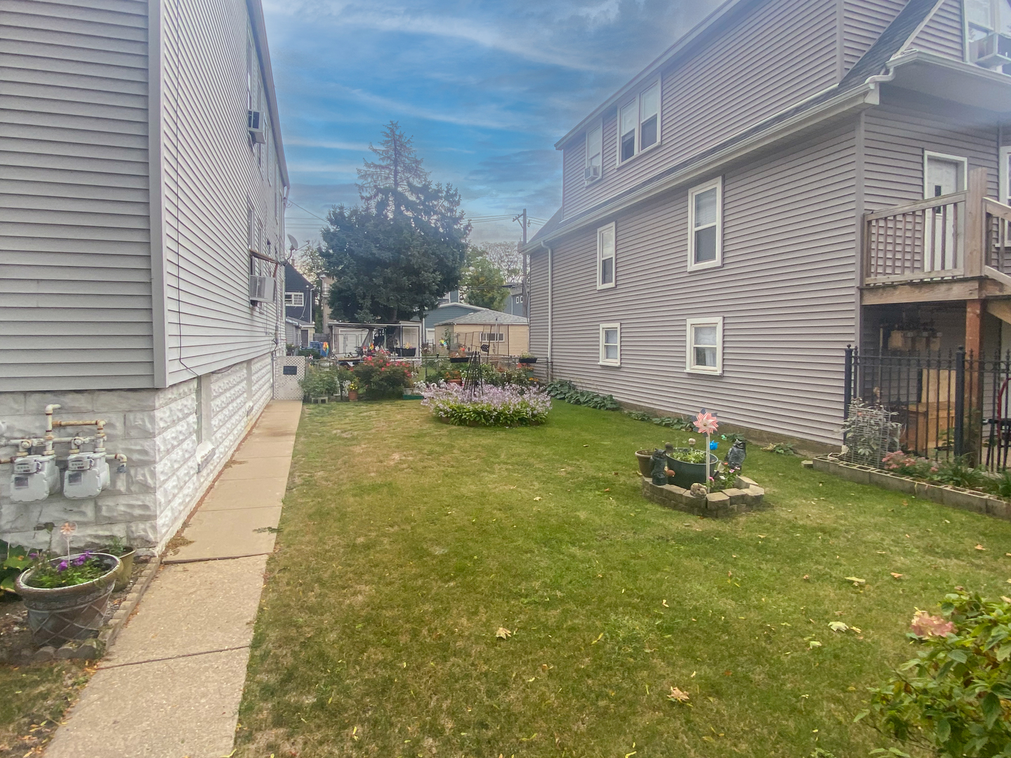 3819 N Kimball Avenue Property Photo 3