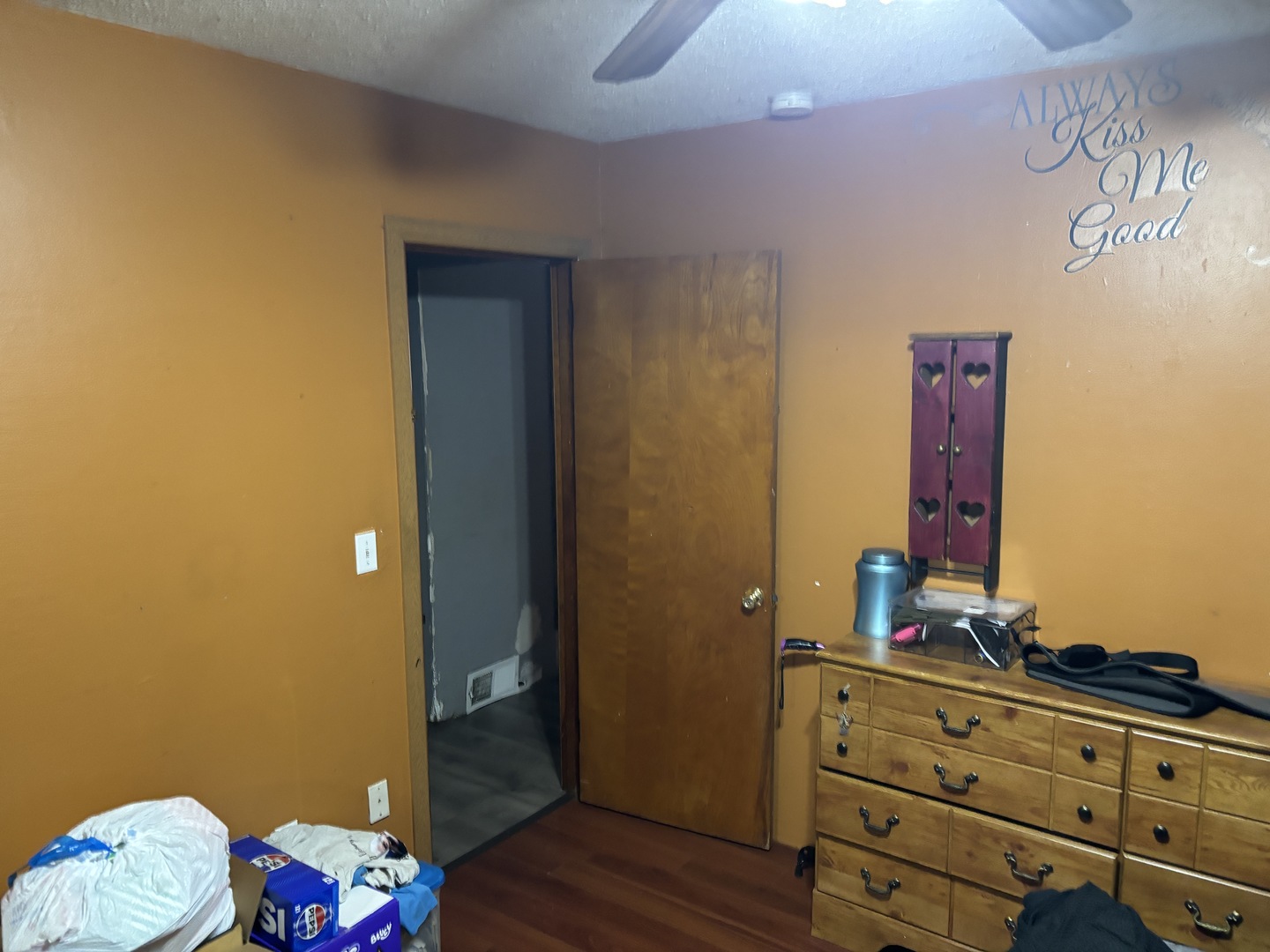 2440 Dunham Street Property Photo 8