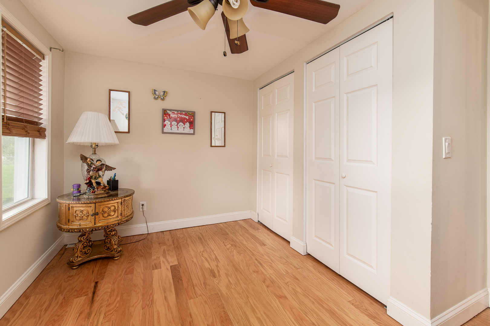 22144 W Cedar Drive Property Photo 11
