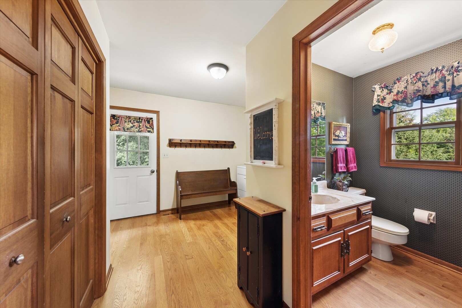 2146 Oak Court Property Photo 34