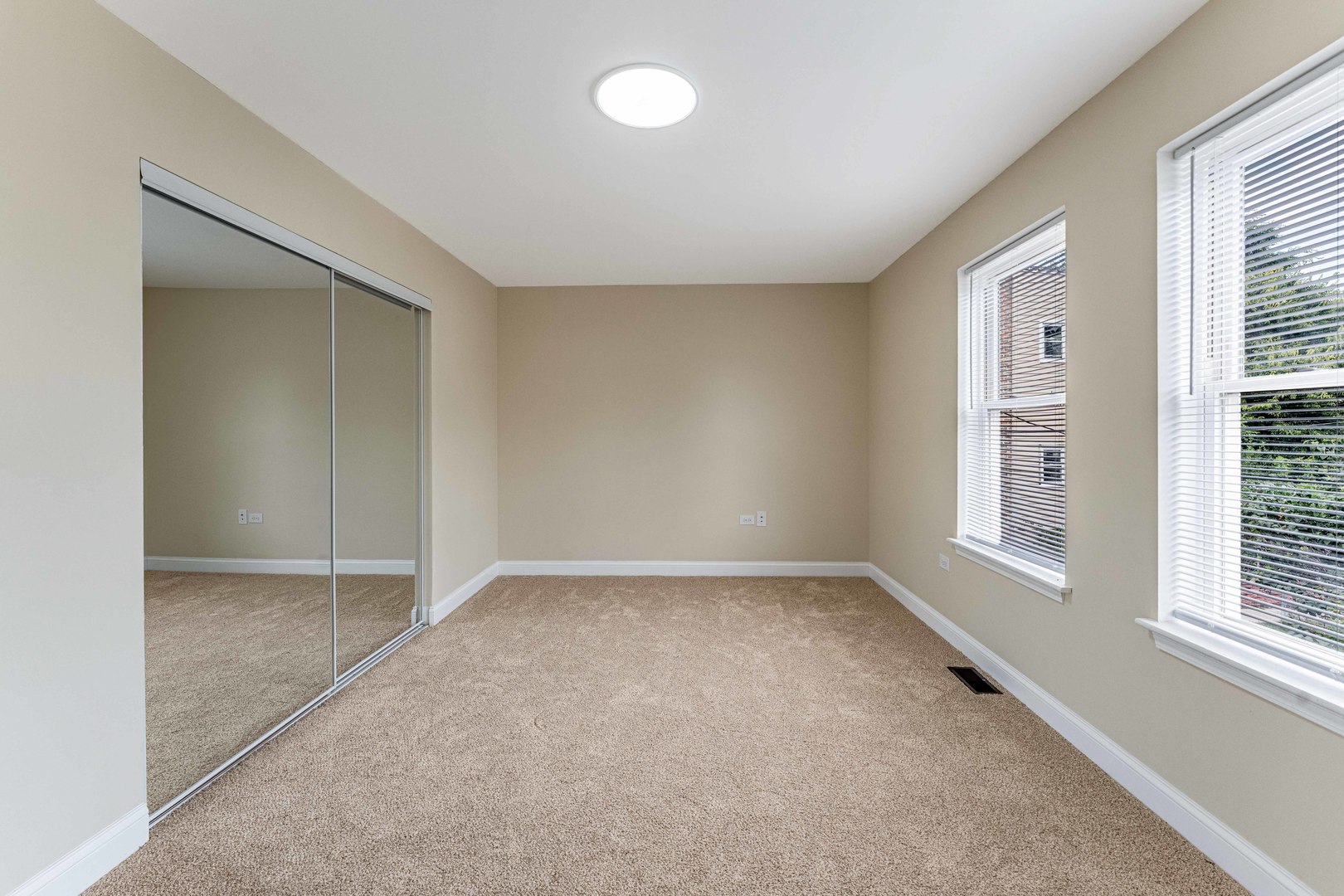 6615 S Normal Boulevard Property Photo 19