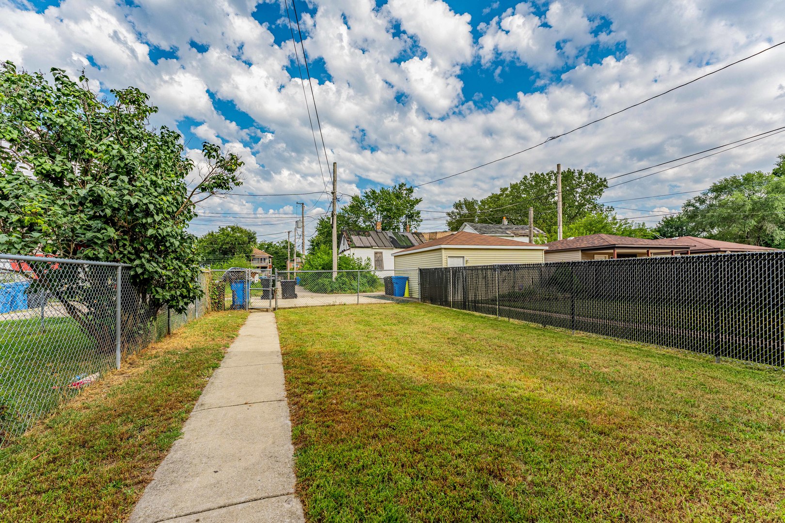 6615 S Normal Boulevard Property Photo 33