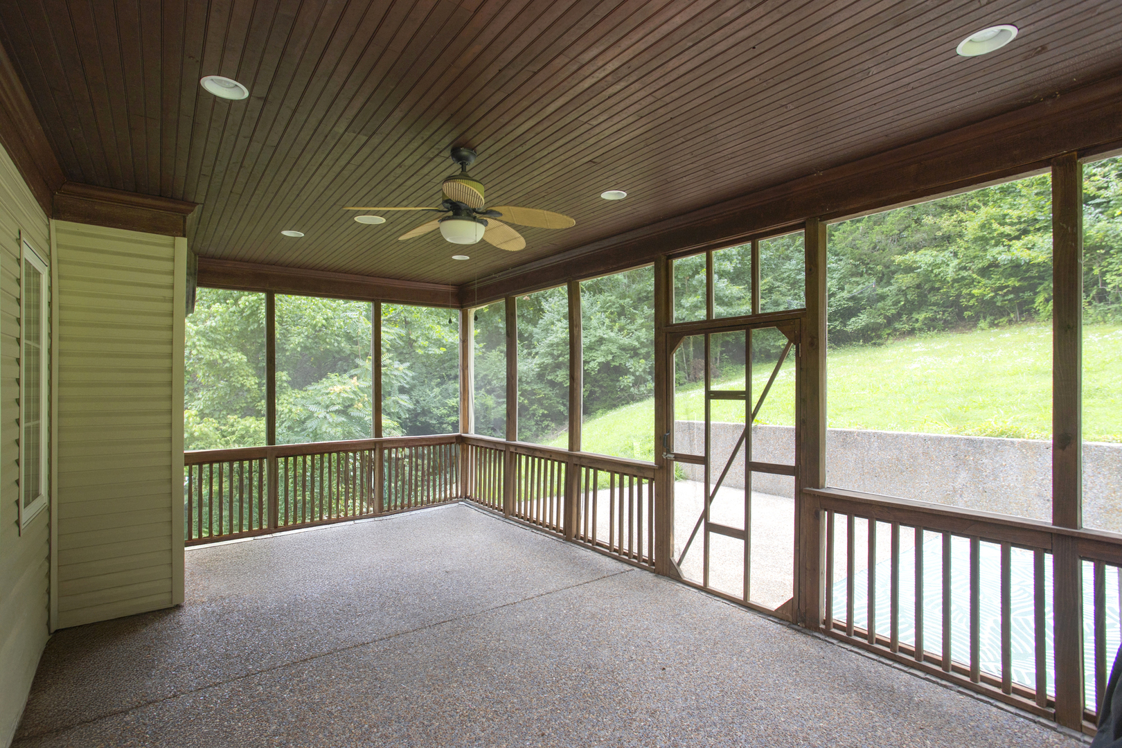 108 Hunters Run Property Photo 39