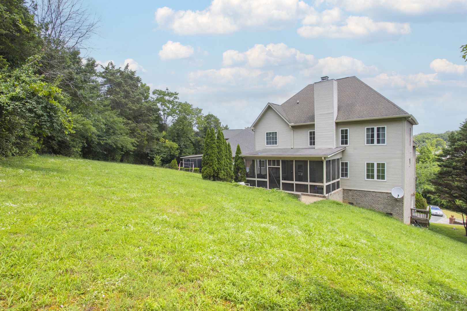 108 Hunters Run Property Photo 44