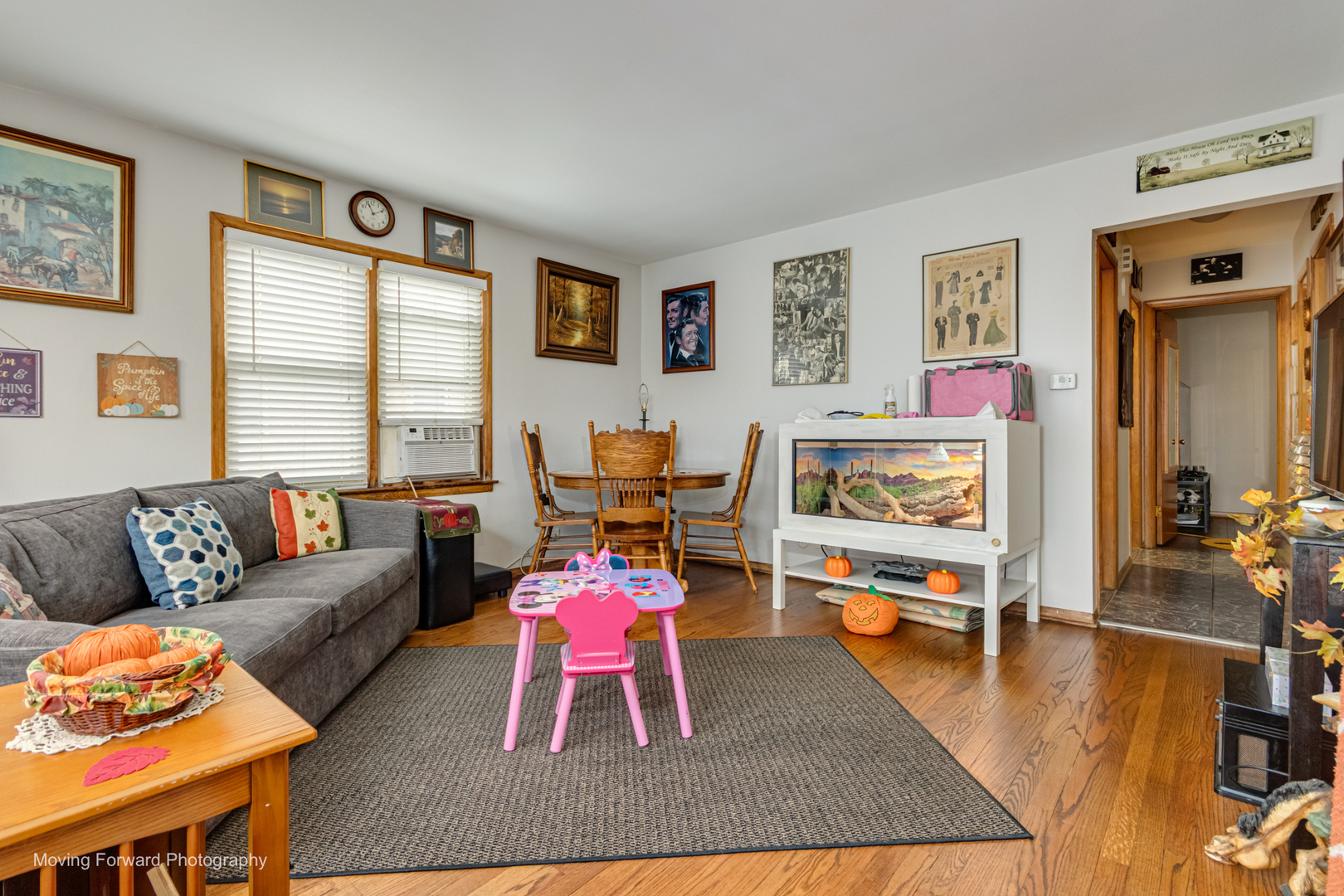 121 S Addison Road Property Photo 7