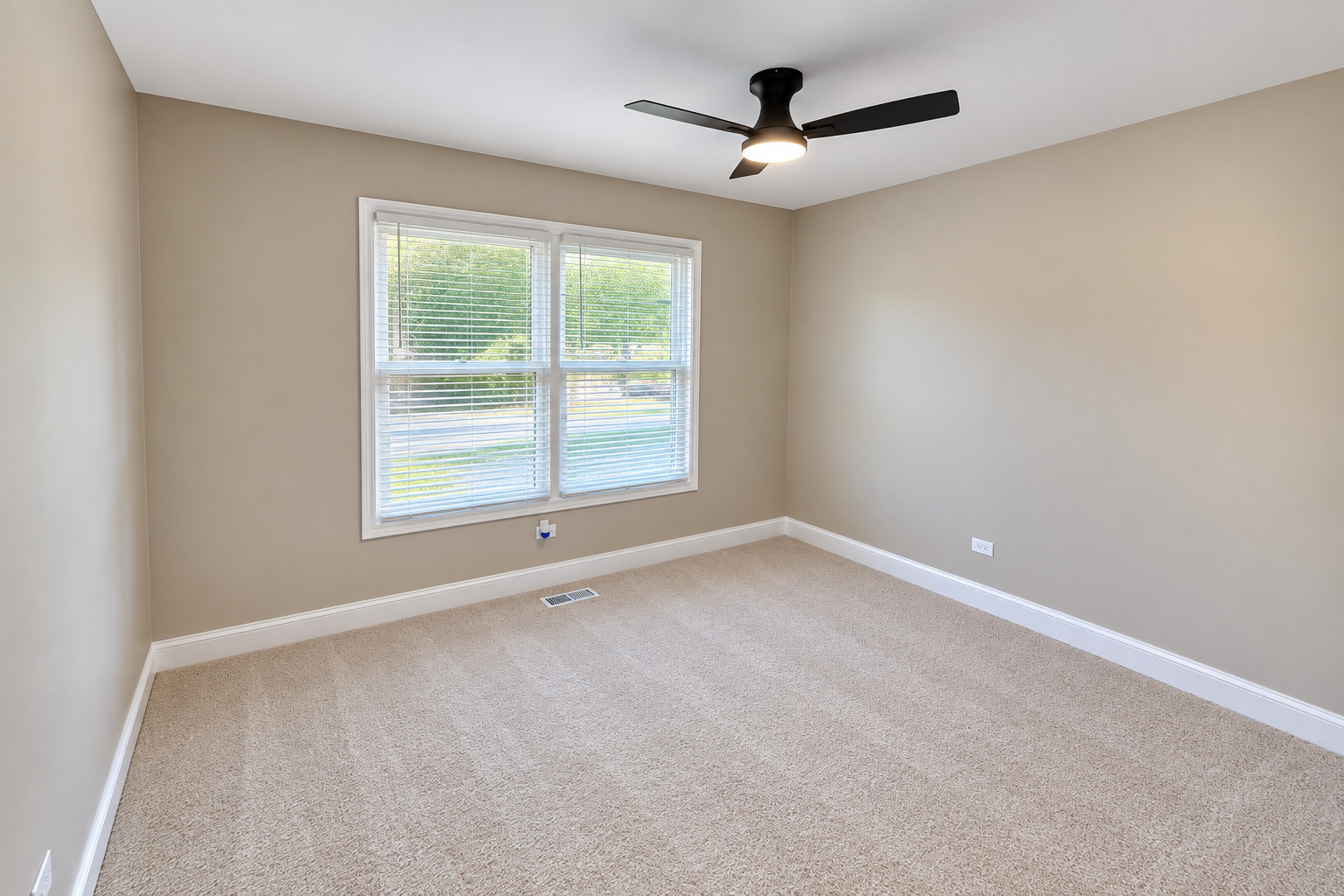 711 Southwind Drive Property Photo 10
