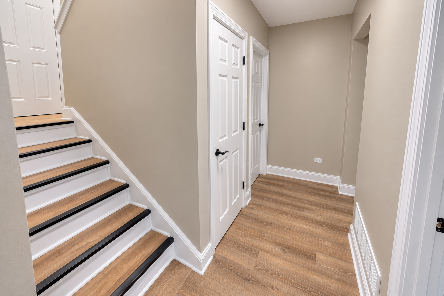 711 Southwind Drive Property Photo 13