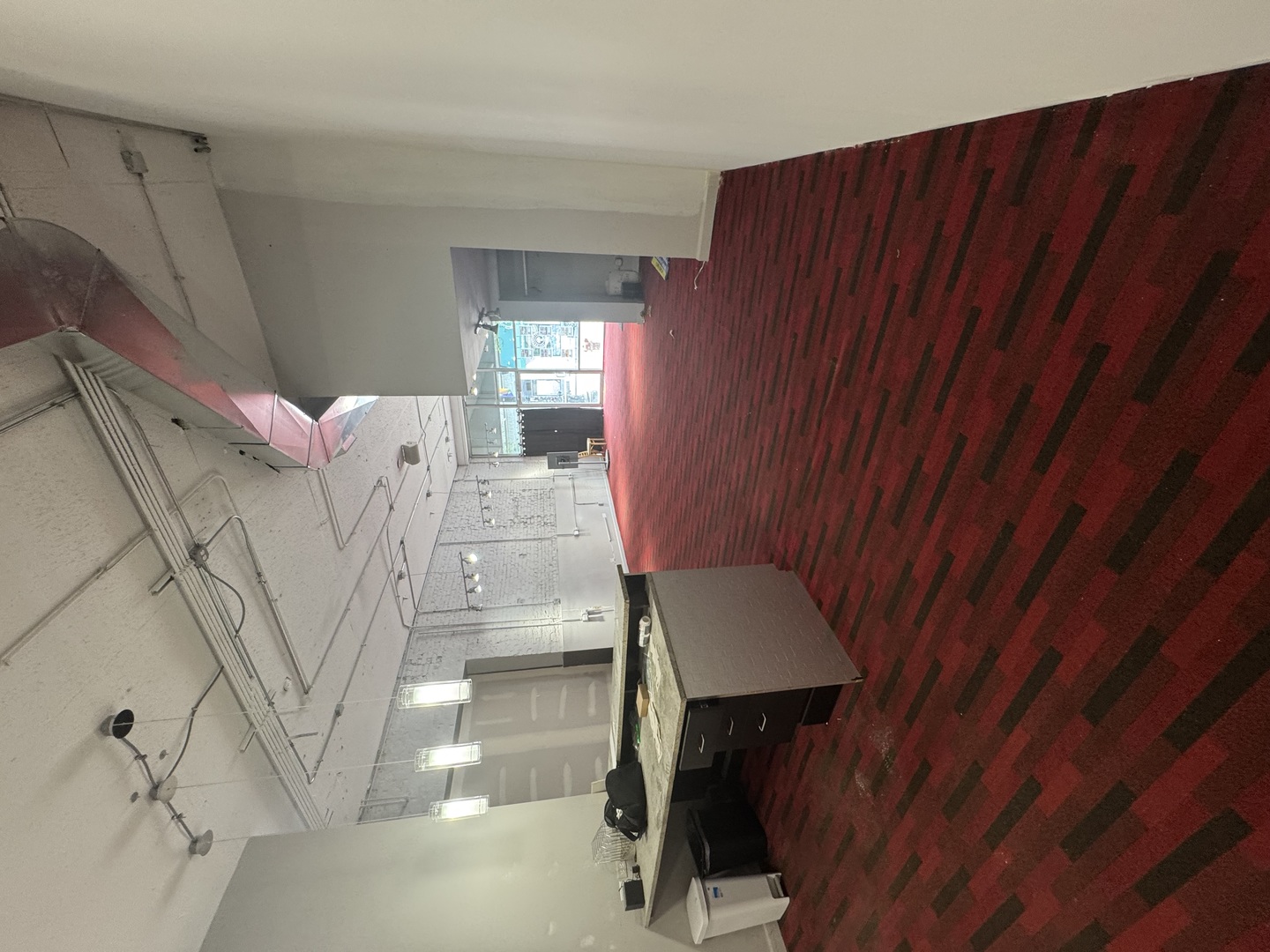 906 W Belmont Avenue Property Photo 7