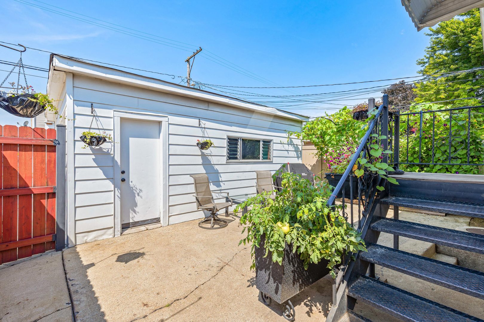 5306 N Lynch Avenue Property Photo 17