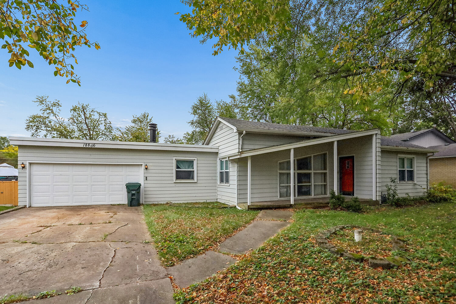 18805 Springfield Avenue Property Photo 1
