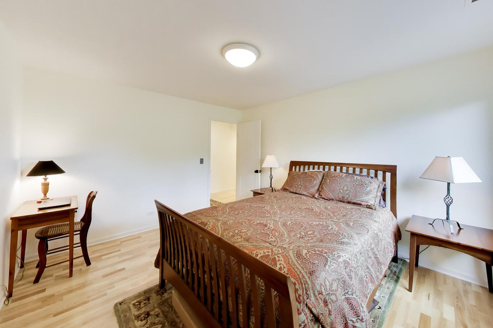 2020 Chestnut Avenue 109 Property Photo 14