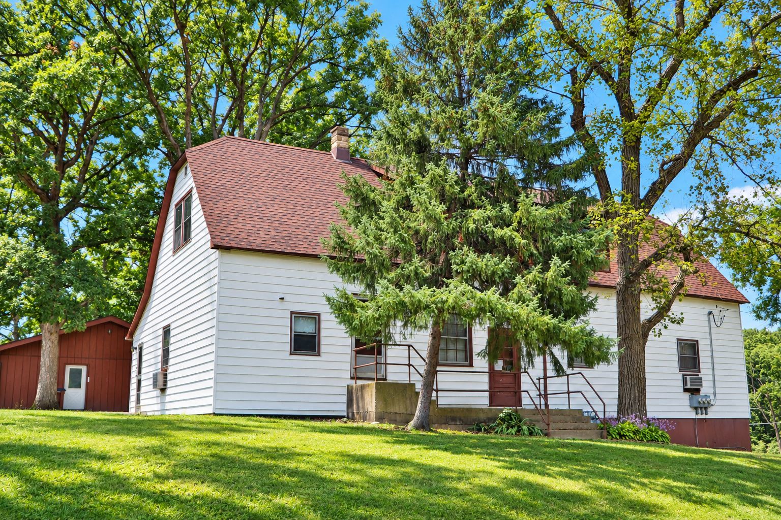 614 Maple Avenue Property Photo 1