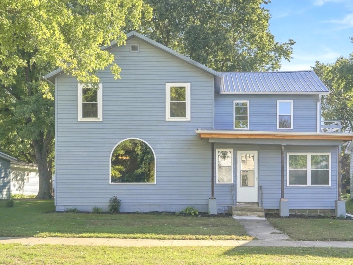 19 N Jones Street Property Photo 1