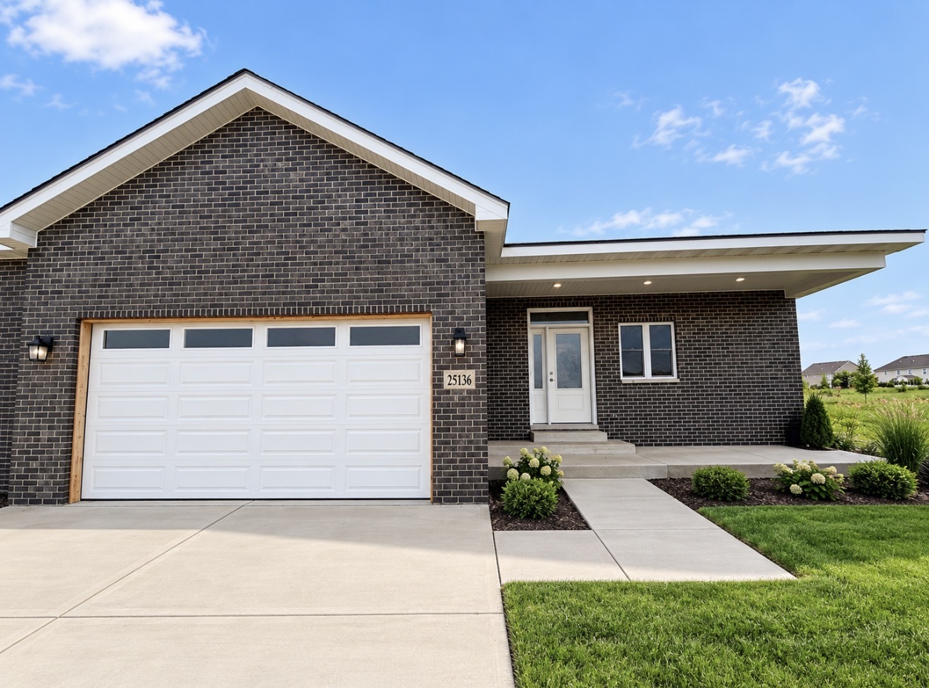 25136 S Westwind Drive Property Photo 1